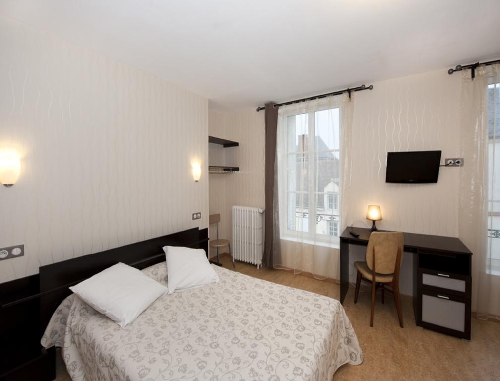 La Madeleine Hotel Saint-Benoit-sur-Loire Bilik gambar