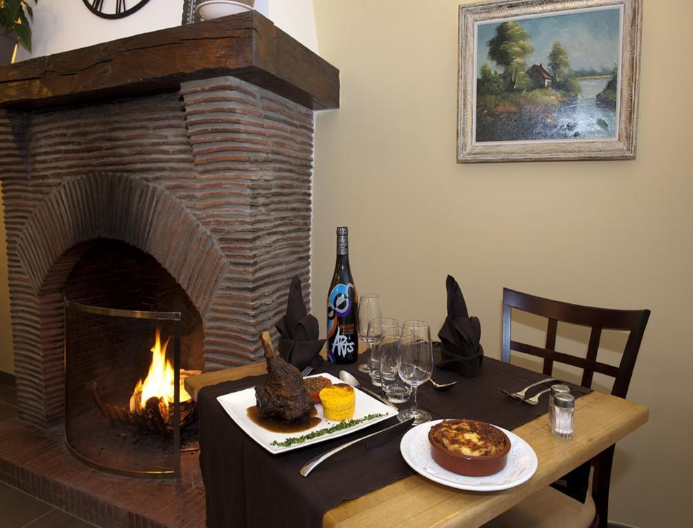La Madeleine Hotel Saint-Benoit-sur-Loire Luaran gambar